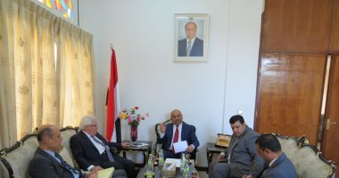 وزير الخارجية اليمنى يناقش مع المبعوث الأممى الترتيبات الأخيرة لمشاورات جنيف