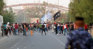 محتجون يغلقون مدخل ميناء أم قصر العراقى للسلع قرب البصرة
