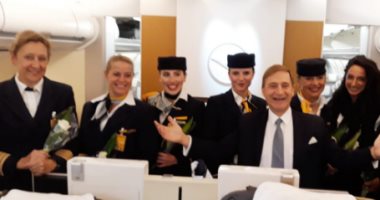 أول رحلة طيران ألمانية تضم طاقما كاملا من السيدات تصل السعودية
