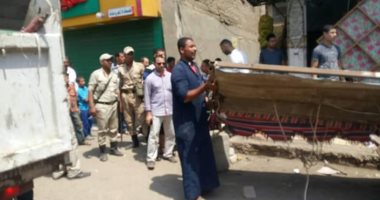 إزالة 342 حالة اشغالات وتعديات بشوارع سمسطا فى بنى سويف
