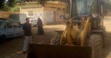  رفع 94 طن قمامة ونواتج تطهير خلال حملة مكبرة بالمنوفية