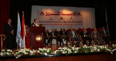 وزير التعليم العالى يشهد حفل تخريج دفعة جديدة من أكاديمية الشروق‎