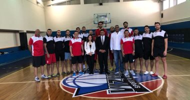سفير مصر فى بلجراد يلتقى منتخب كرة السلة بالمعسكر التدريبى بصربيا 