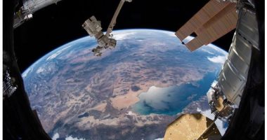 رائد فضاء يلتقط صورة للساحل الغربى للولايات المتحدة الأمريكية من الفضاء