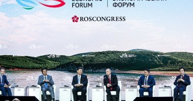إنطلاق المنتدى الإقتصادى الشرقى بمشاركة بوتين و شينزو وشى فى روسيا