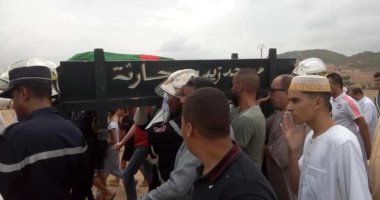 فيديو وصور.. تشييع جثمان نجم الراى الجزائرى رشيد طه وسط آلاف الجماهير