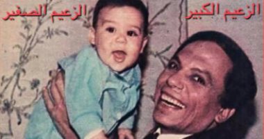 الزعيم الصغير والكبير.. محمد عادل إمام ينشر صورة برفقة والده من زمنين مختلفين