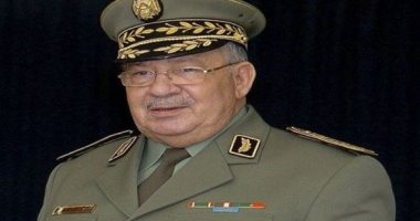 رئيس الأركان الجزائرى: المسؤولية تكليف وليست تشريف وتتطلب الالتزام العسكرى