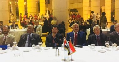 وزير الرياضة يشهد حفل افتتاح بطولة الشيخة فاطمة بنت مبارك لرماية السيدات