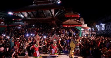 صور.. نيبال تحتفل بملك الألهة فى مهرجان "إندرا جارتا"