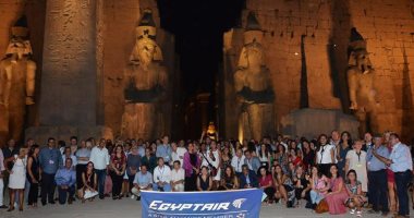 صور.. مصر للطيران تستضيف ممثلى شركات السياحة البلجيكية بحفل معبد الأقصر