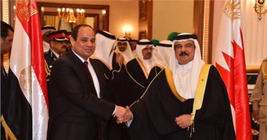 عاهل البحرين يهنئ الرئيس السيسي بذكرى ثورة 23 يوليو المجيدة