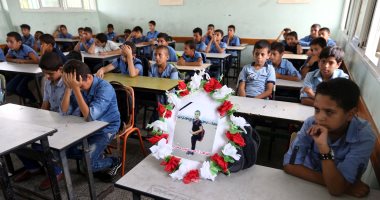 قصة صورة.. شهيد فلسطينى حاضرا فى فصله الدراسى بمدرسة خان يونس