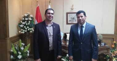 وزير الرياضة يوافق على صرف دعم بطولة مصر الدولية للريشة الطائرة
