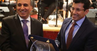 صور.. وزير الشباب يشهد حفل نقابة الصحفيين بمناسبة ذكرى انتصارات أكتوبر