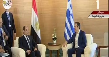 الرئيس السيسي ونظيره القبرصى يعقدان لقاء ثنائيا قبيل انعقاد القمة الثلاثية