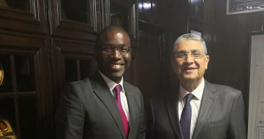 وزير الكهرباء يستقبل وفد بنك التنمية الإفريقى لبحث سبل التعاون