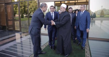 رئيس وزراء أوزبكستان: شيخ الأزهر علامة بارزة فى مصر والعالم الإسلامى