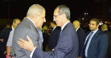 "محلب" ووزيرا الاتصالات والتموين يشاركون فى عزاء رجل الأعمال عمرو علوبة