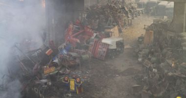 تحريات لكشف ملابسات اشتعال حريق بمخزن كرتون في أوسيم