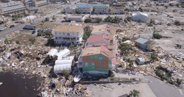 صور.. الإعصار مايكل يدمر الحياة العامة فى ولاية فلوريدا الأمريكية