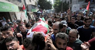 تشيع جثمان صبى فلسطينى قتلته قوات الاحتلال الاسرائيلى فى غزة
