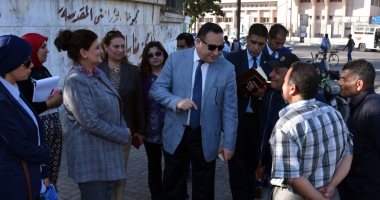 محافظ الإسكندرية خلال مشاركته بحملة "نظف" يؤكد على أهمية المشاركة المجتمعية