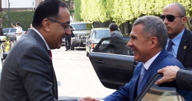  رئيس تتارستان يغادر القاهرة بعد زيارة لمصر استغرقت يومين