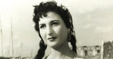 لهاليبو حلوة وخفة من يومها.. صورة نادرة من طفولة نعيمة عاكف