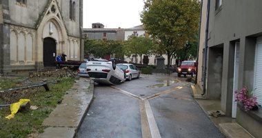 صور.. السيول تقتل 6 أشخاص على الأقل بجنوب فرنسا