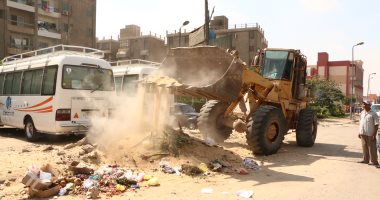 محافظ القاهرة: مصادرة أى سيارة تلقى مخلفات هدم بالطرق وإحالة السائق للنيابة