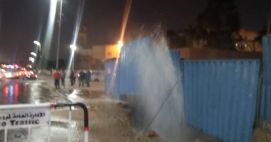 كثافات مرورية بسبب كسر ماسورة مياه بمحور الشهيد اتجاه مدينة نصر