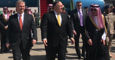 شاهد.. لحظة وصول وزير الخارجية الأمريكى إلى الرياض