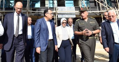 فيديو .. رئيس الوزراء يتفقد مستشفى بورسعيد العام والمبنى الجديد 