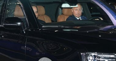 بوتين يقيم مأدبة غداء للسيسى فى سوتشى.. والرئيسان يتفقدان أحدث سيارات AURUS