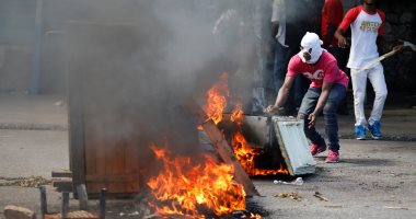 مظاهرات تطالب بإقالة الرئيس مواسيه بهايتى والشرطة تطلق الذخيرة الحية