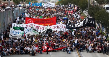 صور.. مظاهرات فى كولومبيا تطالب بزيادة الدعم الحكومى للجامعات