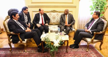"إفريقية النواب" تستقبل السفير الأنجولى لدى مصر 