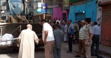 إزالة 293 حالة اشغالات وتحرير 35 محضر بيئة بمدينة ناصر شمال بنى سويف 