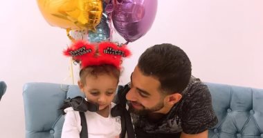 عمرو السولية يحتفل بعيد ميلاد ابنته ليلى