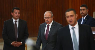 صور.. بدء سماع أقوال "العادلى" فى إعادة محاكمة مرسى بـ"اقتحام الحدود الشرقية"