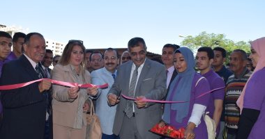 افتتاح معرض يضم 30 ألف كتاب فى جامعة بنها