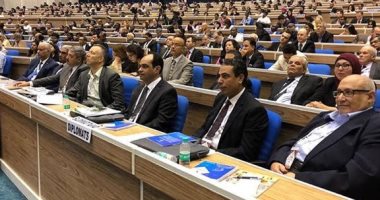 رئيس جامعة عين شمس يشهد افتتاح مؤتمر قمة التعليم العالى 2018 بنيودلهى