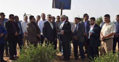 محافظ بنى سويف يتابع مشروع إصلاح منظومة الصرف الصحى بمنطقة بياض العرب
