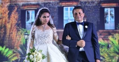 بالصور .. نجوم الغناء يحيون حفل زفاف كريمة المستشار طاهر الخولى 