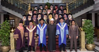 جامعة الأزهر تحتفل بتخريج الدفعة 5 من سفيراته الماليزيات من طب الأسنان