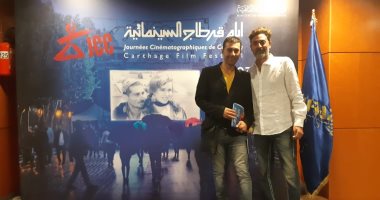 فتحى عبد الوهاب يصل تونس لحضور افتتاح أيام قرطاج السينمائية