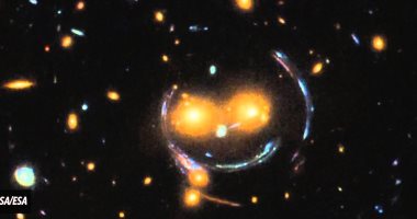 تلسكوب هابل الفضائى ينشر صورة لوجه مبتسم فى الفضاء