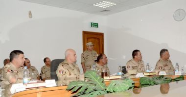 الفريق محمد فريد يشهد المشروع التكتيكى فجر 1 بالمنطقة المركزية العسكرية