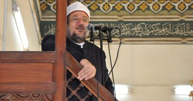 وزير الأوقاف يؤدى صلاة الجمعة غدا بمسجد الحامدية الشاذلية